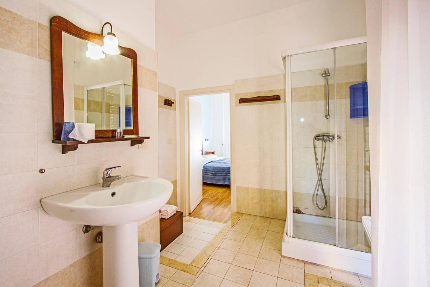 לצ'ה Mammasisi Rooms מראה חיצוני תמונה