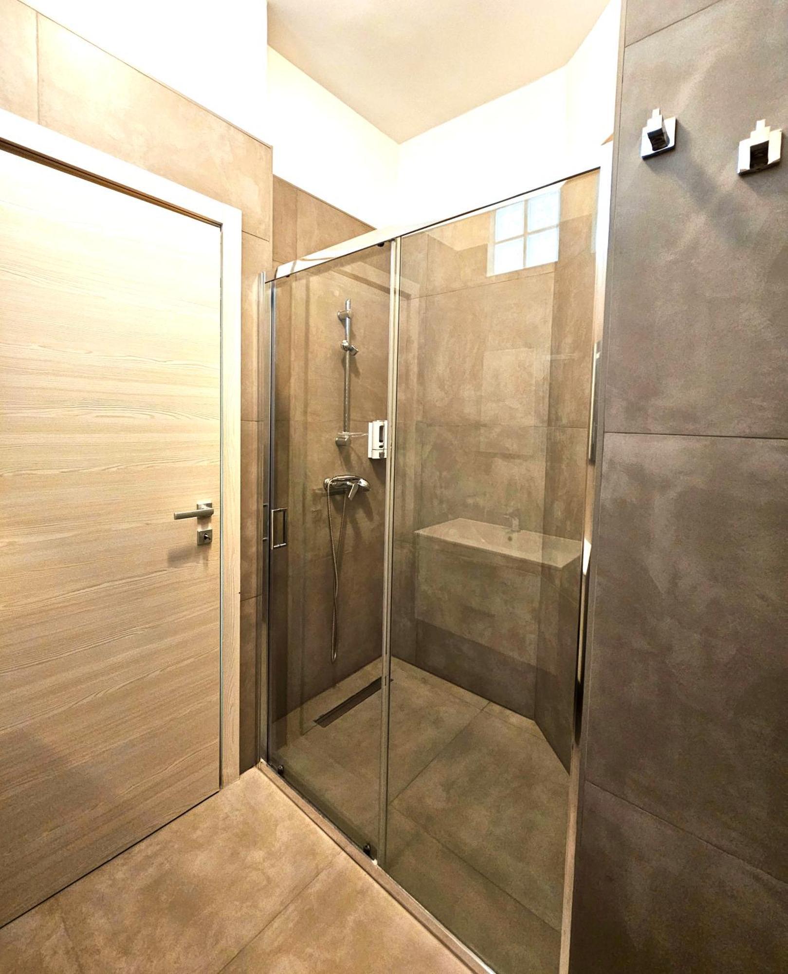 לצ'ה Mammasisi Rooms מראה חיצוני תמונה